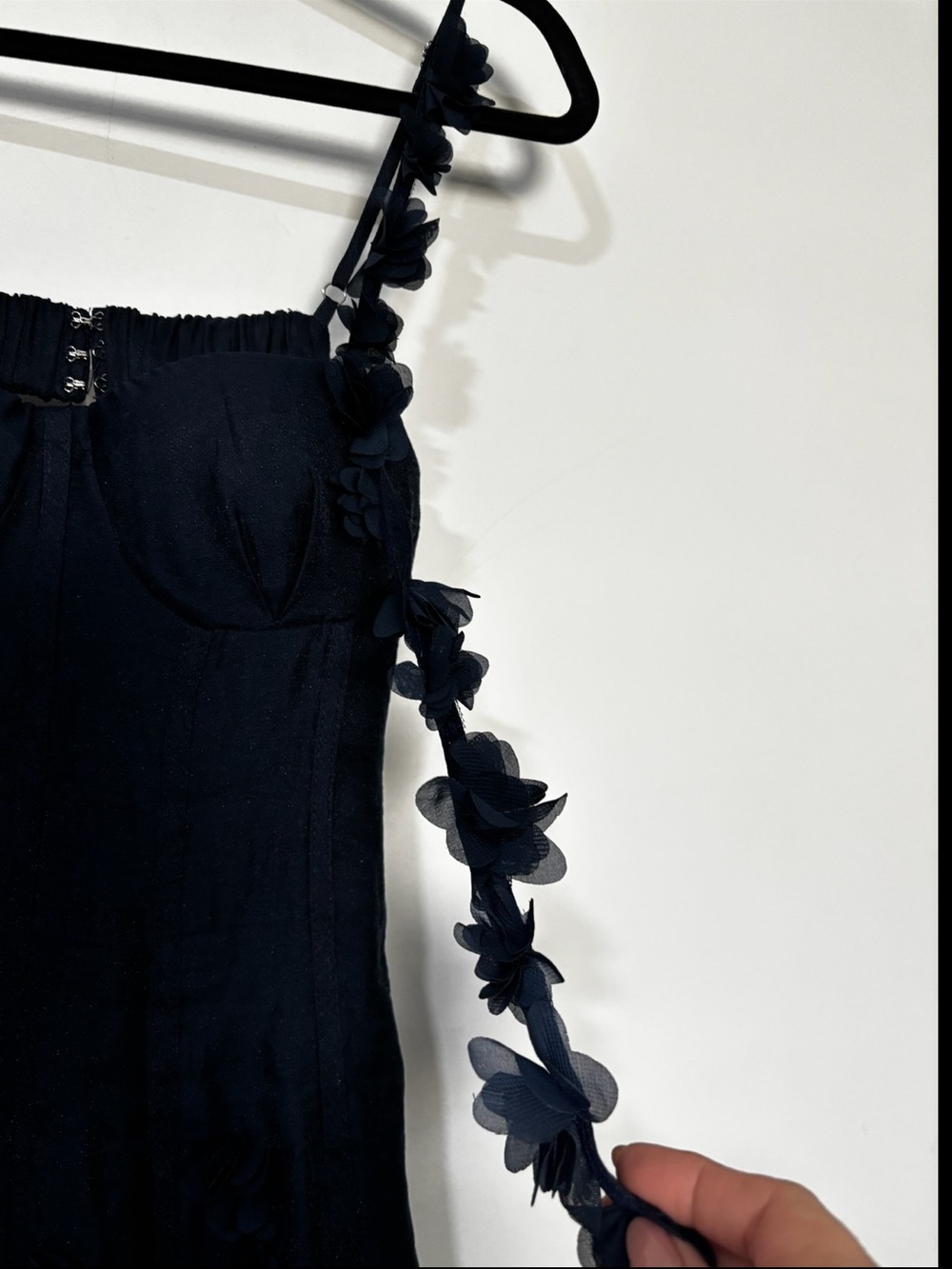 Petal & Pup Posedly Rosette Mermaid Midi Dress Navy Size Small - Picture 10 of 10